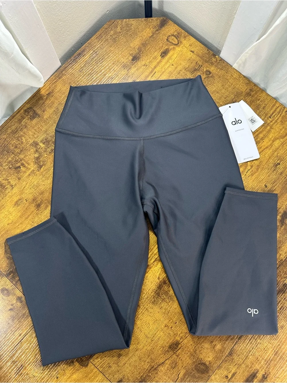 ALO Yoga 7/8 High-Waist Airlift Legging, Anthracite Dark Gray, Large NWT
